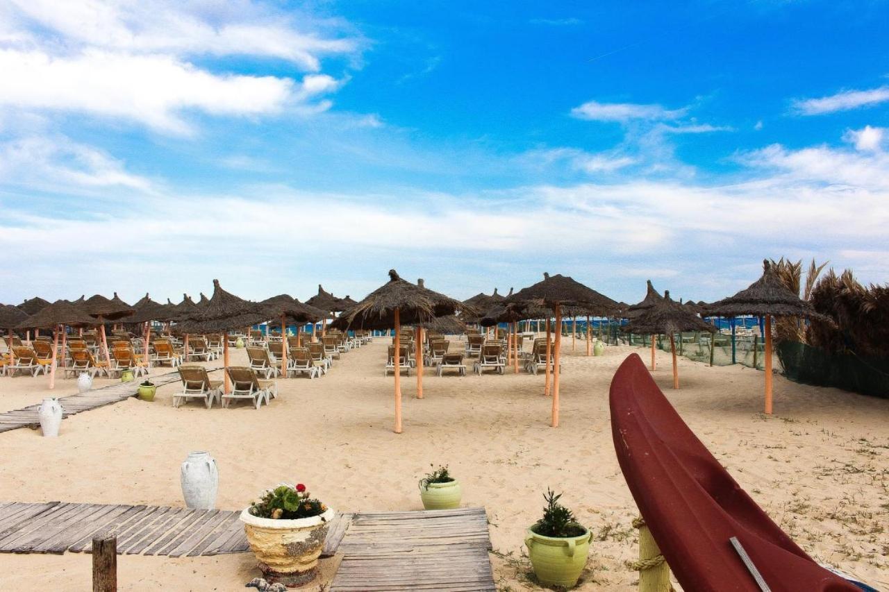 Hotel Nesrine Hammamet Exterior photo